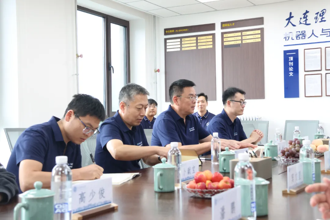 国家微纳制造创新中心考察大连理工大学 Image